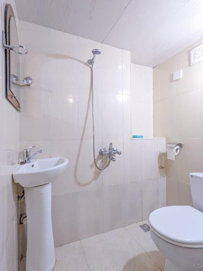 Harmony Boutique Hostel Батуми Екстериор снимка
